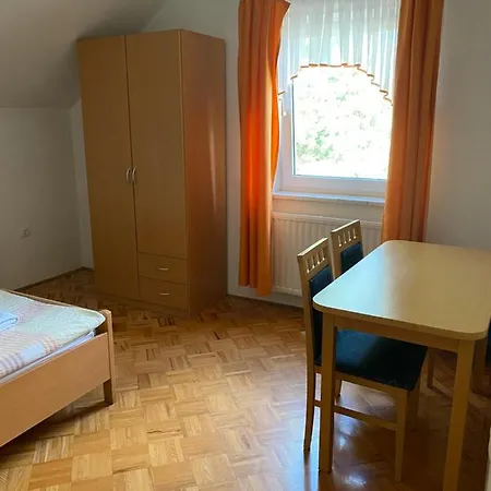 Kmetija Knavs Gospodarstwo agroturystyczne Nova Vas (Bloke)